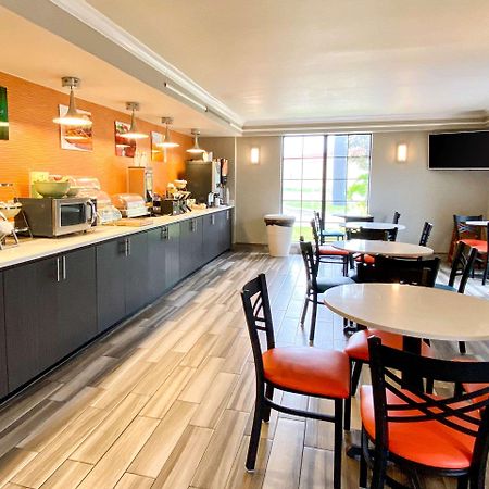Quality Inn Harlingen Eksteriør billede