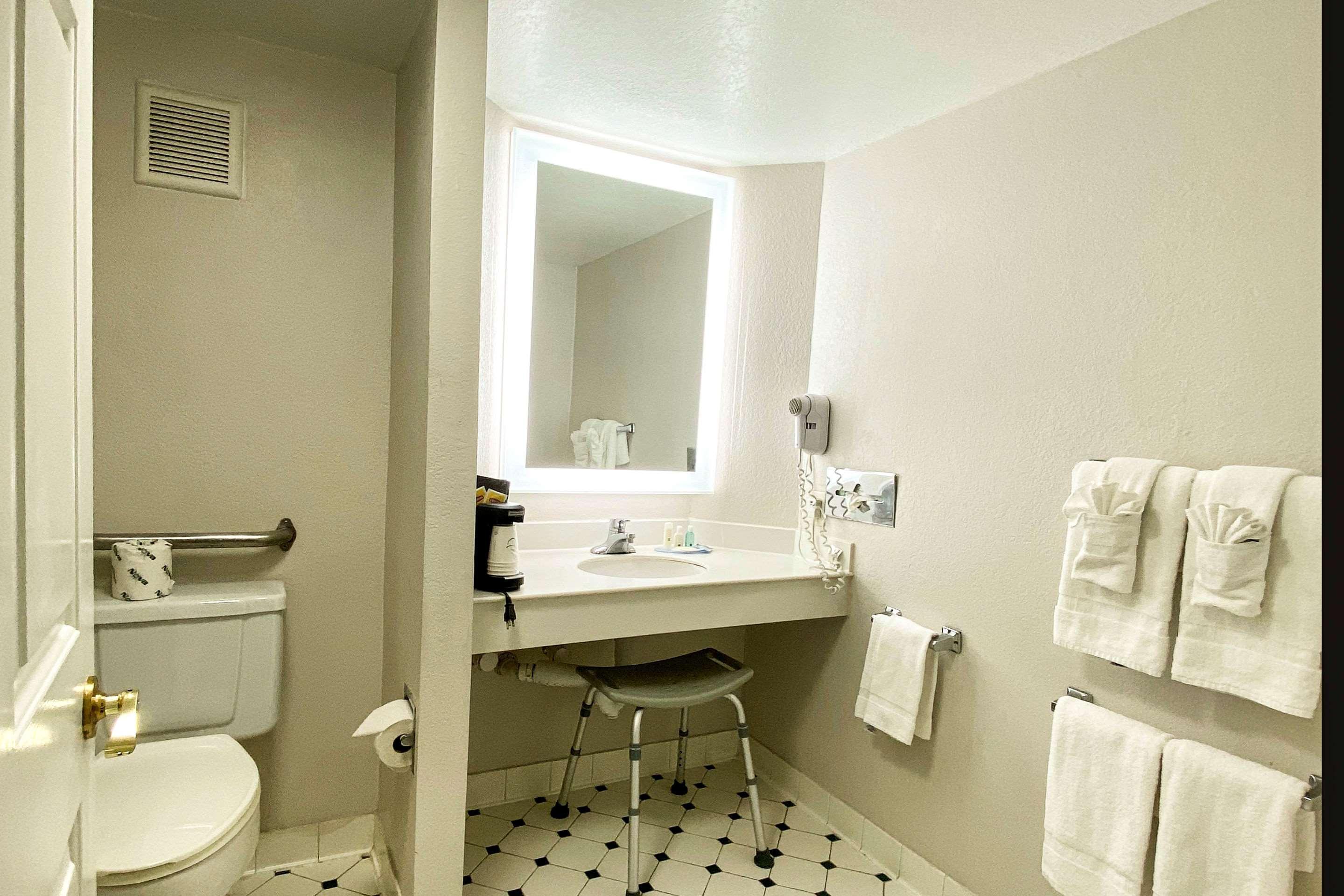 Quality Inn Harlingen Eksteriør billede