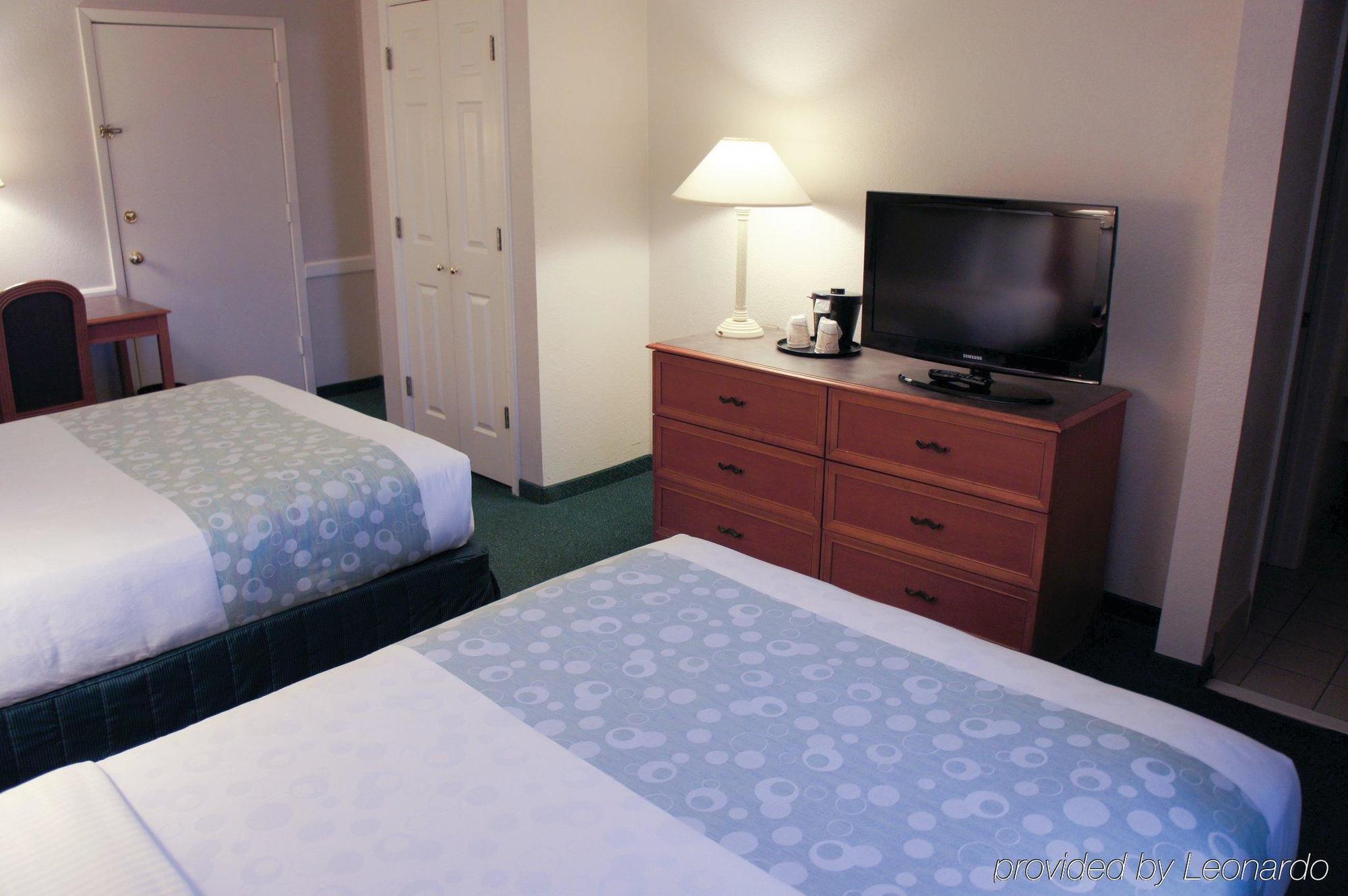 Quality Inn Harlingen Eksteriør billede